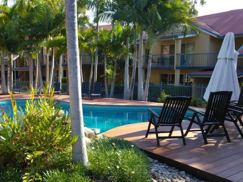 At Beach Court Holiday Villas Эйрли-Бич Экстерьер фото