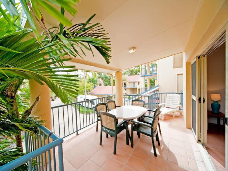 At Beach Court Holiday Villas Эйрли-Бич Экстерьер фото